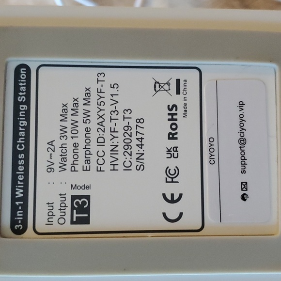 (3 For $20) RoHS 3 in 1 charger - Picture 3 of 4